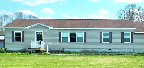 1456 County Route 48, Lacona, NY 13083