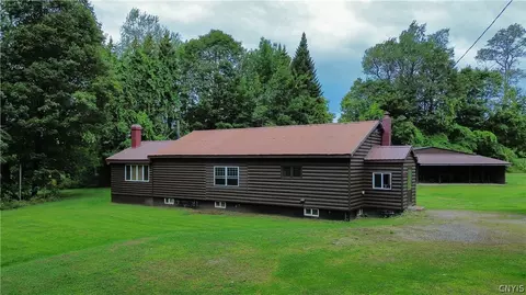 654 Military Rd, Salisbury, NY 13329