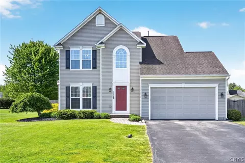 5334 Jillian Ln, Brewerton, NY 13029