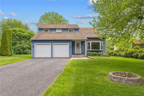 14 Braeside Rd, Lysander, NY 13027