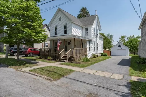 622 Hancock St, Watertown, NY 13601