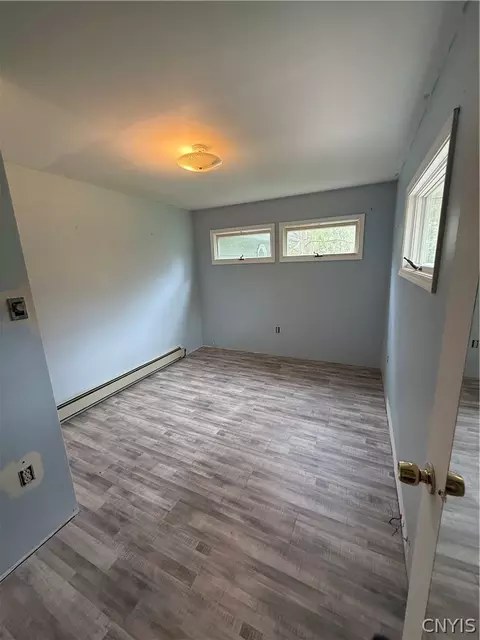 Bedroom - 6435 Beech Rd, Sennett, NY 13021 photo 3 of 3