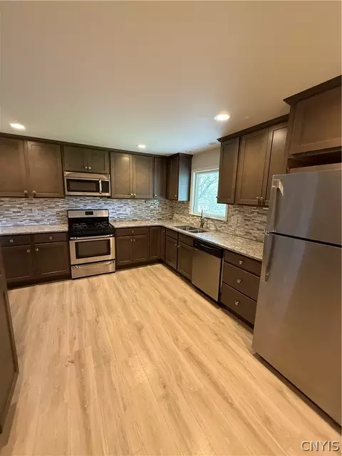 Kitchen - 6435 Beech Rd, Sennett, NY 13021 photo 2 of 4