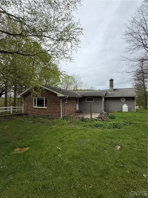 6435 Beech Rd, Sennett, NY 13021