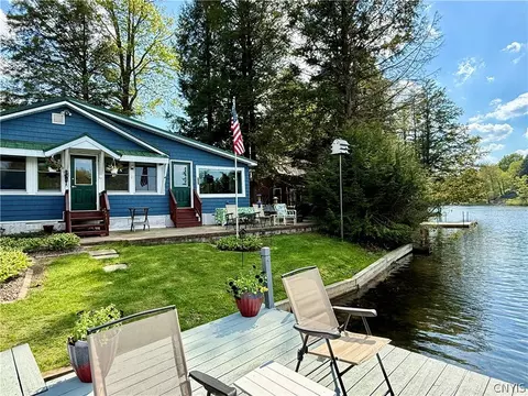 8 Leonard Ln, Altmar, NY 13302