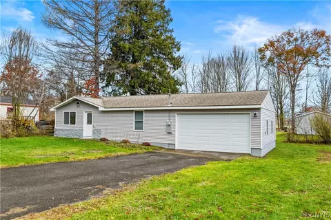 7160 Taft Ave, Rome, NY 13440