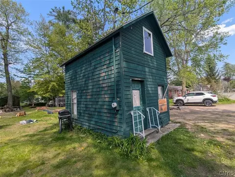301 13th Ave, Vienna, NY 13157