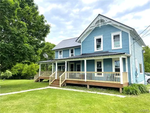 8109 County Route 125, Lyme, NY 13622