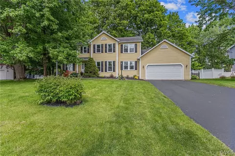 7614 Pico Ln, Lysander, NY 13027