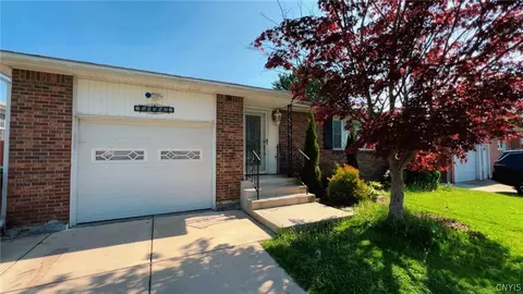 7 E Rouen, Cheektowaga, NY 14227