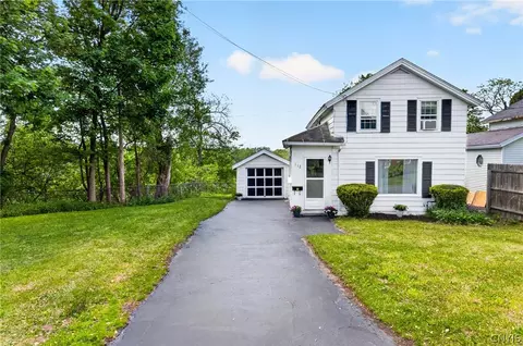 112 Washington St, Fayetteville, NY 13066