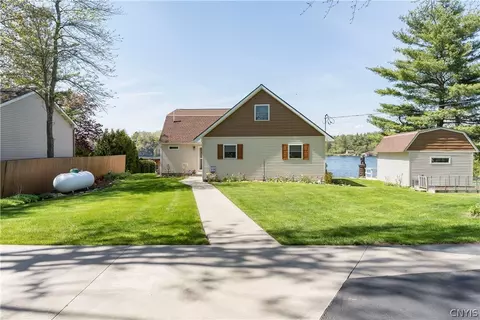 44515 Saint Lawrence Park Pl, Alexandria, NY 13607