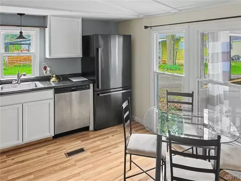 10 Fall Dr, Ithaca, NY 14850 photo 4