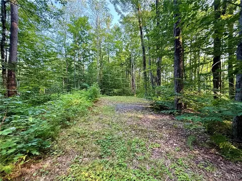 11470 River Rd, Florence, NY 13316