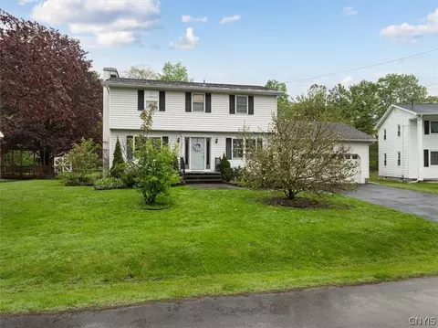25 Stebbins Dr, Kirkland, NY 13323