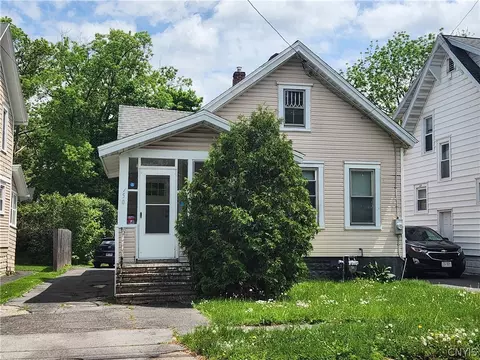 150 Wadsworth St, Syracuse, NY 13203