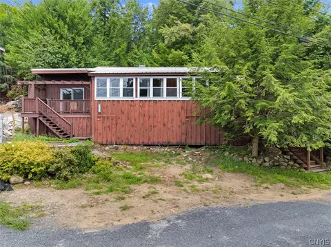 156 Minnow Brk, Webb, NY 13420