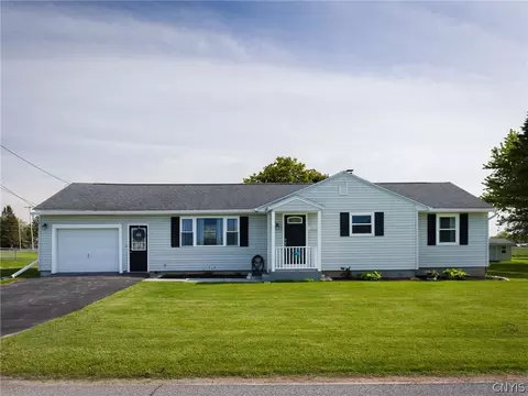 22536 Willowbrook Dr, Pamelia, NY 13601
