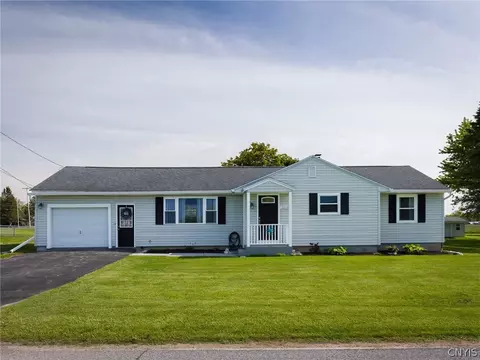 22536 Willowbrook Dr, Pamelia, NY 13601