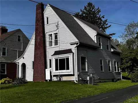 175 Edgehill Rd, Syracuse, NY 13224