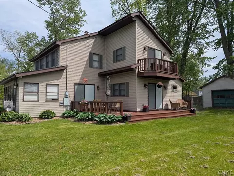 106 27th Ave, Vienna, NY 13157