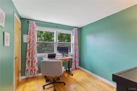 Bedroom - 7 Devon Pl, Camillus, NY 13031 photo 1 of 7
