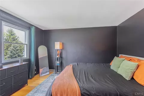 Bedroom - 7 Devon Pl, Camillus, NY 13031 photo 5 of 7