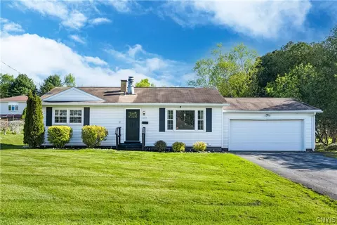 1319 Ashton Rd, Utica, NY 13502