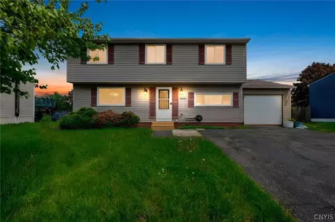 6009 Darby Rd, Cicero, NY 13039