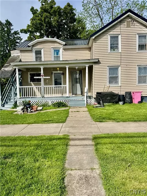 364 W 3rd St S, Fulton, NY 13069