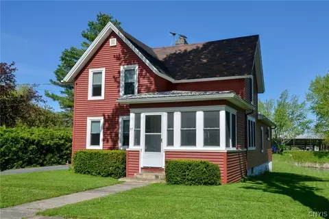 57 Anthony St, Alexandria, NY 13607