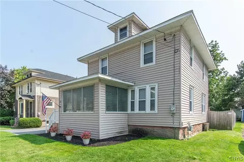 174 Bowers Ave, Watertown, NY 13601