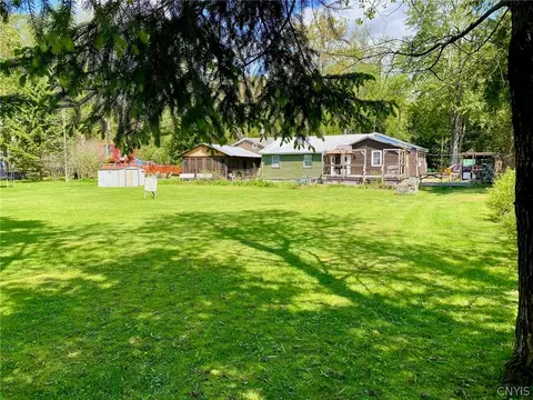 20 Th Ave N, Vienna, NY 13157 photo 4