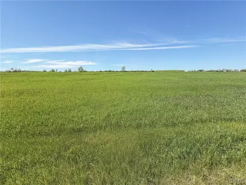 lot Apt 3 Three Mile Pt Rd, Lyme, NY 13622