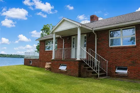 5854 W Lake Rd, Fleming, NY 13021