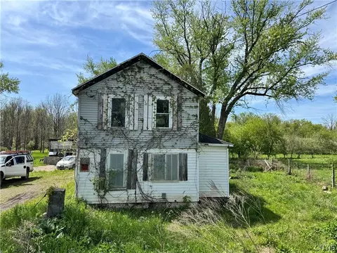 3764 E Prospect Ave, Vernon, NY 10550