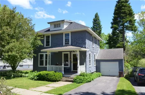 16 Wagner Ave, Whitestown, NY 13492