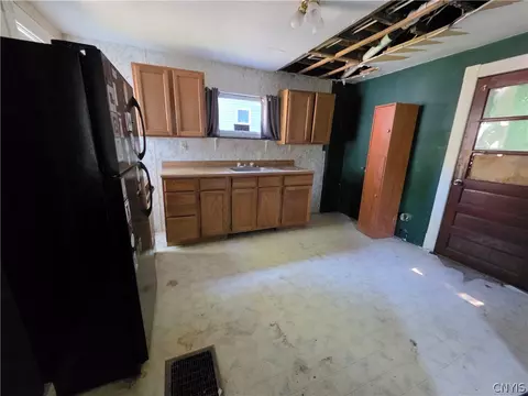 24 Spring St, German Flatts, NY 13357 photo 5