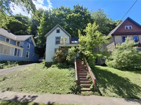 24 Spring St, German Flatts, NY 13357