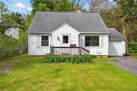 437 Church St, North Syracuse, NY 13212