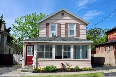 211 Pharis St, Syracuse, NY 13204