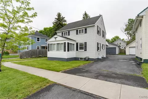136 Seymour St, Watertown, NY 13601