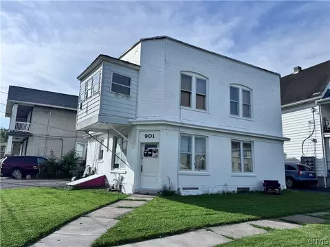 901 Bacon St, Utica, NY 13501