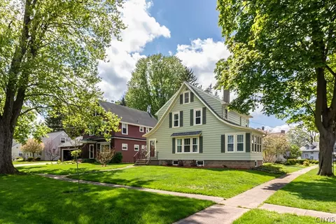 307 Hickory St, Salina, NY 13088