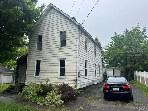 7 Reed St, Canajoharie, NY 13317