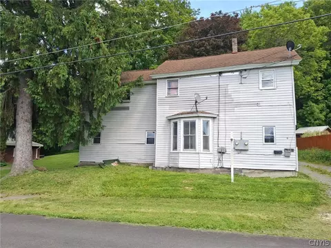 9 Green St, German Flatts, NY 13407