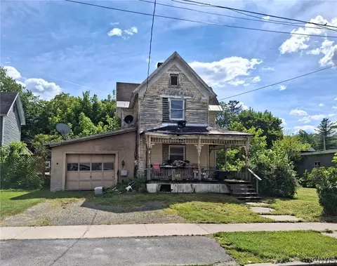10 Frederick St, German Flatts, NY 13357
