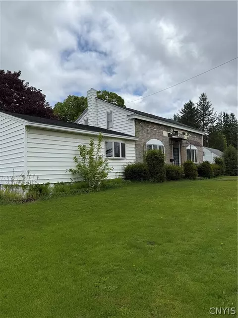 906 Jervis Ave, Rome, NY 13440