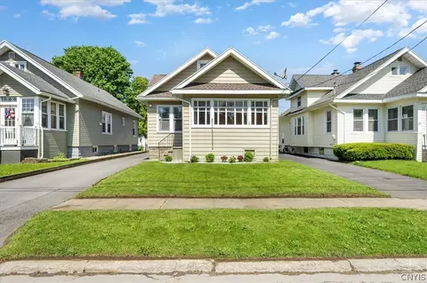 9 Russell Ave, Whitestown, NY 13495