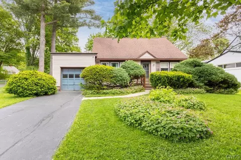 217 Redfield Ave, Fayetteville, NY 13066